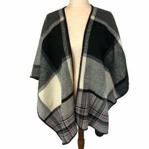 Stylish Warm Cozy Plaid Sweater Blanket Scarf Wrap Shawl Black Gray